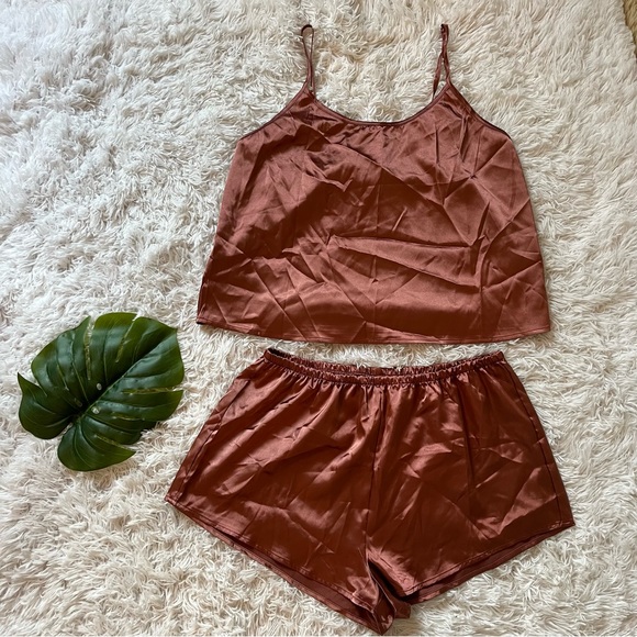 SHEIN Other - SHEIN | Satin Pajama Set Size Large